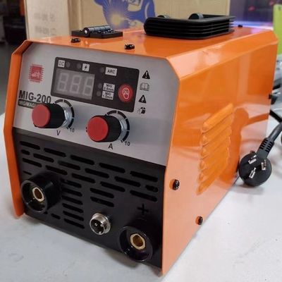 IGBT Inverter Arc Welding Machine MIG 200 met 50/60HZ Frequency en Flux Coreed Wire